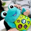 Jouet musical - BABY EINSTEIN - Ocean Explorers Neptune's Cuddly Composer - Enfants de 6 mois et plus – Image 4