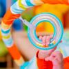 BRIGHT STARTS Transat bébé Toucan, Vibrations apaisantes, Arche d'éveil avec jouets interactifs – Image 5