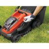 BLACK+DECKER Tondeuse a Gazon Electrique 36V 38 cm Sans Fil CLM3820L1-QW avec 1 Batterie 36V 2 Ah - 6 Hauteurs Réglables – Image 3