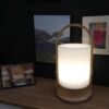 Lanterne LED Woody - LUMISKY - Blanc - Design scandinave - Poignée en bois naturel - Autonomie 10h – Image 5